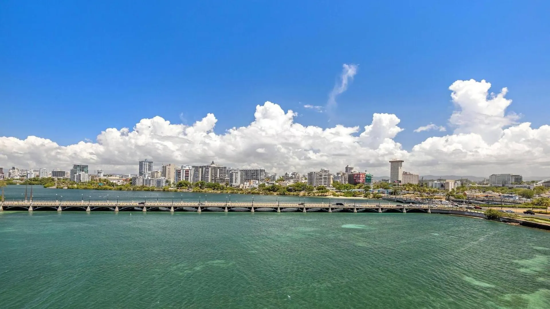 Sunrise View Studio | Balcony & Pool Access San Juan